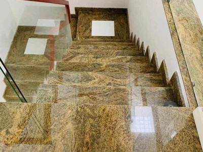 Nhà tôi cho thuê nhà hai cửa đi, mới, 94m2  4t  vỉa hè, duy tân-29 tr 1