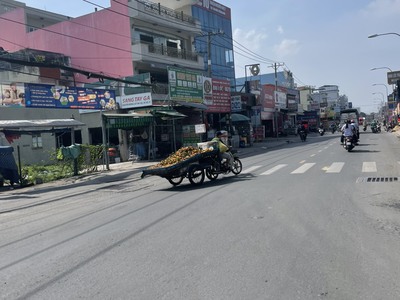 Bán nhà mặt tiền 14,5x40m giá 55 tỷ đường lê thị hà 0