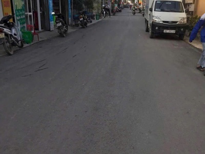 Nhà  5x18  mặt tiền nhựa liên khu 2-5, hiệp thành, q.12   gần chợ thiếc, kd đỉnh 0