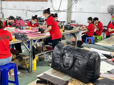 Xưởng Đồ Da Nhận Đơn Sỉ Số Lượng   Nhận sản xuất theo yêu cầu 6