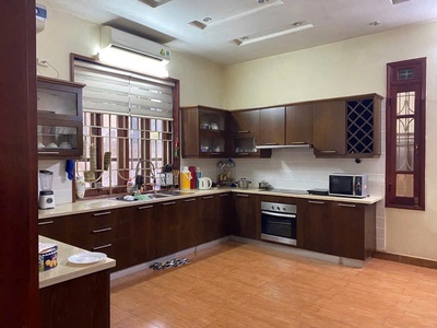 Bán nhà dân xây văn trì, 35m2x5t, lô góc, thoáng sáng, 4 ngủ,ô tô, chủ để lại nội thất, 6.4 tỷ 0