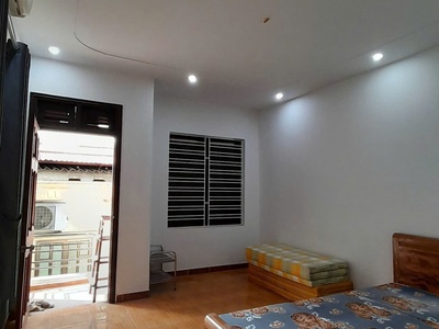 Cho thuê nhà riêng 4 tầng , có đồ cơ bản Cầu Đất , Ngô Quyền . Chuyên gia , gia đình ở ok 3