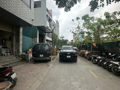 Thạch bàn 16 tỷ 85m, ngõ ô tô kinh doanh,long biên 1