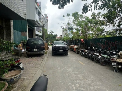 Thạch bàn 16 tỷ 85m, ngõ ô tô kinh doanh,long biên 2
