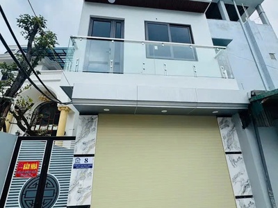 Nhà mới ở luôn phố ngọc lâm 40m2 x 5 tầng mặt tiền 4.8m, 7.9 tỷ long biên. 0