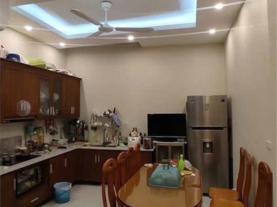 Tư đình long biên - ngay cầu trần hưng đạo - nhà dân xây 48m chỉ 8 tỷ 1