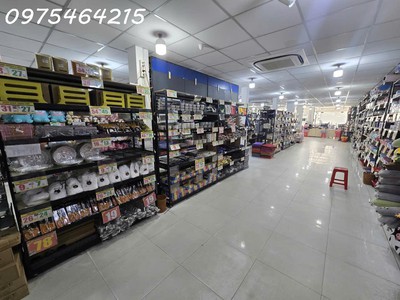  mặt tiền siêu đỉnh   lê văn việt   ngang 8m cực hiếm   thu nhập 100tr/tháng  1