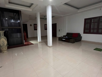 Chính chủ cho thuê mặt bằng tầng 1 khu biệt thự phố huỳnh văn nghệ, long biên 0