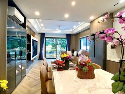 Bán nhà 75m , 6t thang máy, khu đg lai xá đh thành đô   ở, làm vp cực hợp lý, giá 16.5 tỷ 2
