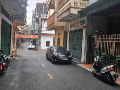 Chính chủ cần bán căn nhà tại băng 2 lê quý đôn- việt trì 1