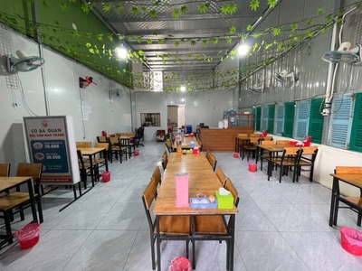 Quận 2 , sang quán ăn giá rẻ 154 tr , mb thuê 18 tr / tháng, mt đường đ khu sầm uất, gần mt đường 3