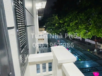  hoa khôi lô góc   view him lam   kinh doanh đỉnh ngày đêm   tặng full nội thất  1