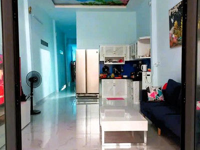 Bán nhà đẹp đối diện vạn phúc city, 130m2, hẻm xe hơi, giá chỉ hơn 7 tỷ 0