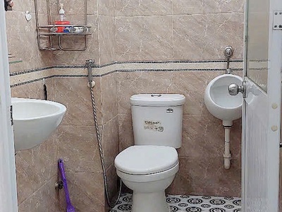 Cần bán nhanh căn nhà tâm huyết khu tđc vĩnh trường  vị trí : đường nhựa 10m xung quanh đủ mọi 2