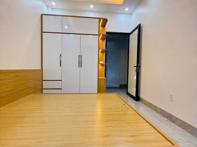 Bán nhà 3 tầng, 41m2, 3 ngủ ngõ phố Nguyễn Thị Duệ, ph Thanh Bình, TP Hải Dương, 2.3x tỷ 5