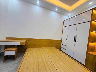 Bán nhà 3 tầng, 41m2, 3 ngủ ngõ phố Nguyễn Thị Duệ, ph Thanh Bình, TP Hải Dương, 2.3x tỷ 6