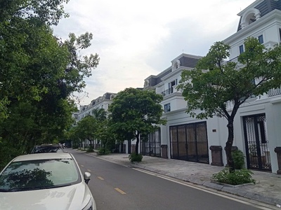 Bán biệt thự mặt phố Tố Hữu cạnh Roman Plaza  200m2 4 tầng giá đầu tư 3