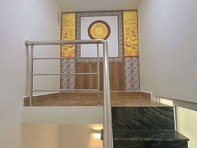 .Nhà 2,5 tầng trong ngõ phố Thiên Lôi 4