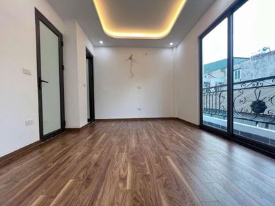 Bán Nhà Ngọc Hồi - DT 35m , Giá Nhỉnh 4tỷ ,oto đỗ cửa , Ngõ thông 1