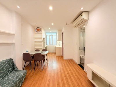 Hoàng Hoa Thám 35m2 x Mặt tiền 4.3M - Ngõ thông và thoáng sáng - Cách ô tô 10m 2