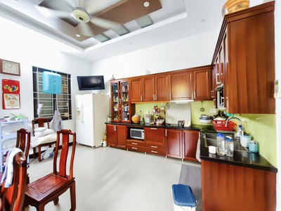 Nhà phân lô Vip Cổ Linh Long Biên  ô tô tránh, vỉa hè rộng, quy hoạch ổn định 1