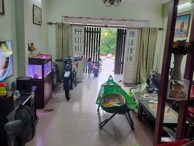 Nhà phố 90m2 - Giá 13.5 - 5PN - 4 tầng - Đường D1 - Quận 7 8