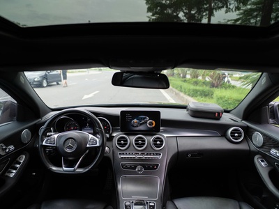 Mercedes C250 AMG 2015 9