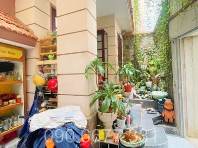 Chính chủ cho thuê MBKD mặt hồ hoàng càu 1331