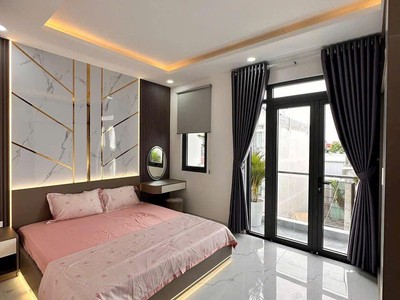 Bán nhà 1/tl31 shr hc, mới lung linh, khu dân trí cao, view sông sg, hỗ trợ vay bank 1