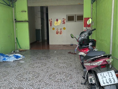 Chính chủ cho thuê MBKD mặt hồ hoàng càu 1368