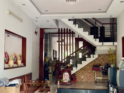 Chính chủ cho thuê MBKD mặt hồ hoàng càu 2131