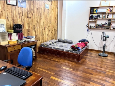 Chính chủ cho thuê MBKD mặt hồ hoàng càu 1013