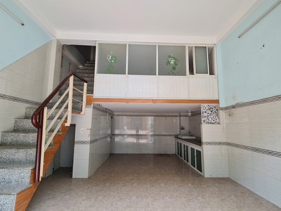 Chính chủ cho thuê MBKD mặt hồ hoàng càu 1707