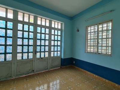 Chính chủ cho thuê MBKD mặt hồ hoàng càu 1708