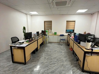 Chính chủ cho thuê MBKD mặt hồ hoàng càu 313