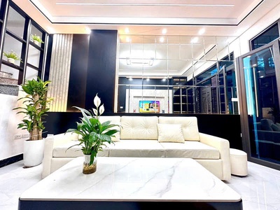 Chính chủ cho thuê MBKD mặt hồ hoàng càu 1006