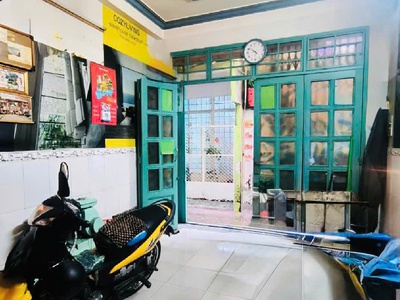 Chính chủ cho thuê MBKD mặt hồ hoàng càu 1827