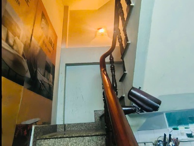 Chính chủ cho thuê MBKD mặt hồ hoàng càu 1826