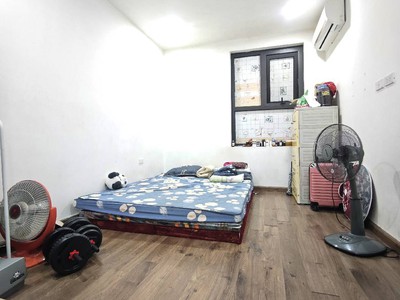 Chính chủ cho thuê MBKD mặt hồ hoàng càu 2537
