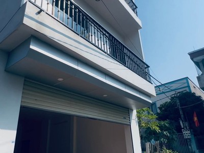 Chính chủ cho thuê MBKD mặt hồ hoàng càu 1994