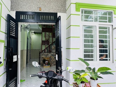 Chính chủ cho thuê MBKD mặt hồ hoàng càu 268