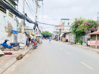 Chính chủ cho thuê MBKD mặt hồ hoàng càu 1813