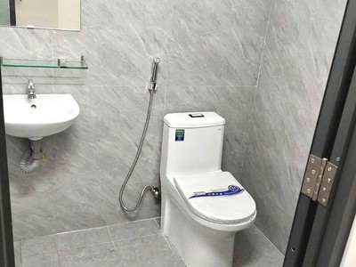 Bán nhà 2 tầng tttp hẻm phan đình giót phương sài 3ty290 4