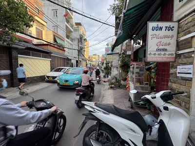 Chính chủ cho thuê MBKD mặt hồ hoàng càu 2162