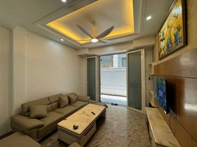Chính chủ cho thuê MBKD mặt hồ hoàng càu 1833