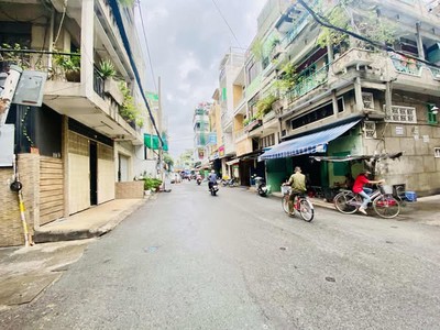 Chính chủ cho thuê MBKD mặt hồ hoàng càu 2138