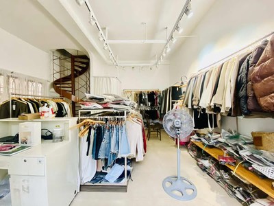 Chính chủ cho thuê MBKD mặt hồ hoàng càu 2200