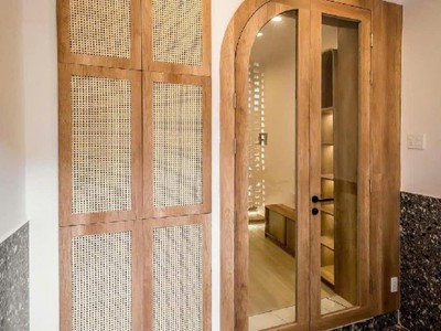 Chính chủ cho thuê MBKD mặt hồ hoàng càu 1684