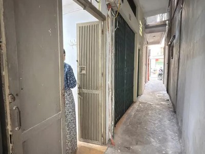 Ngõ văn hương, đống đa, hà nội, dt 8m2 1