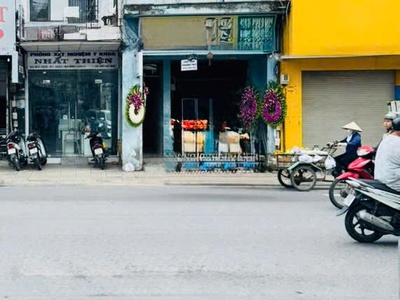 Chính chủ cho thuê MBKD mặt hồ hoàng càu 2025